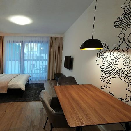 Come&Stay Apartments Wola Varsovia Exterior foto