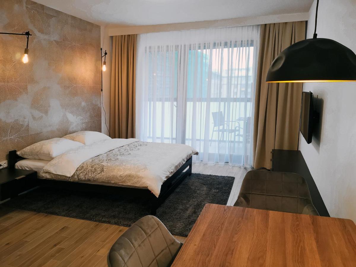 Come&Stay Apartments Wola Varsovia Exterior foto
